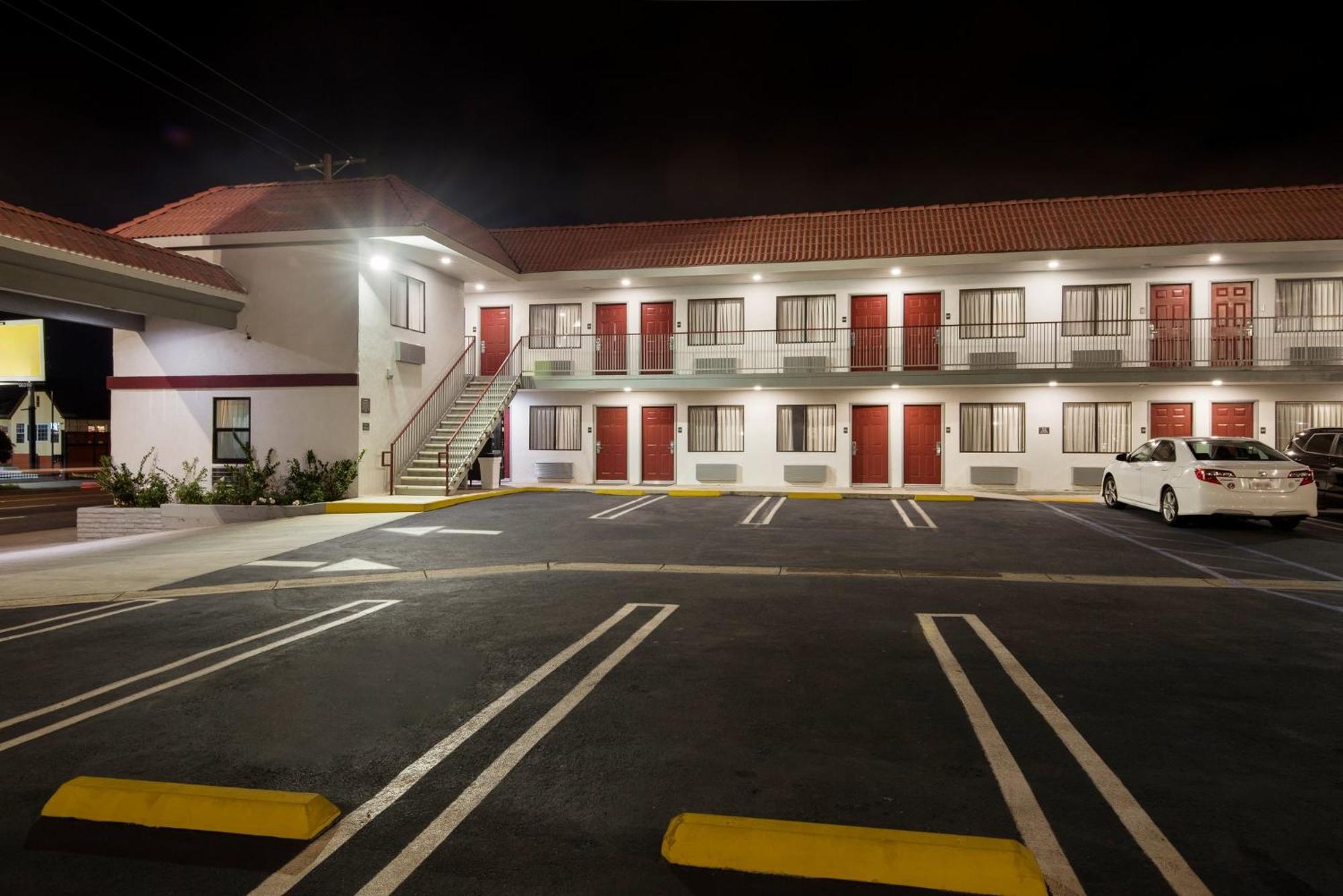 Red Roof Inn Carson - Wilmington, Ca Los Angeles Eksteriør billede